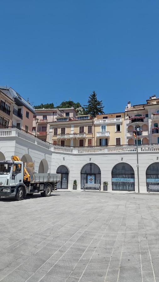Piccolo Paradiso In Pieno Centro Castel Di Sangro Luaran gambar